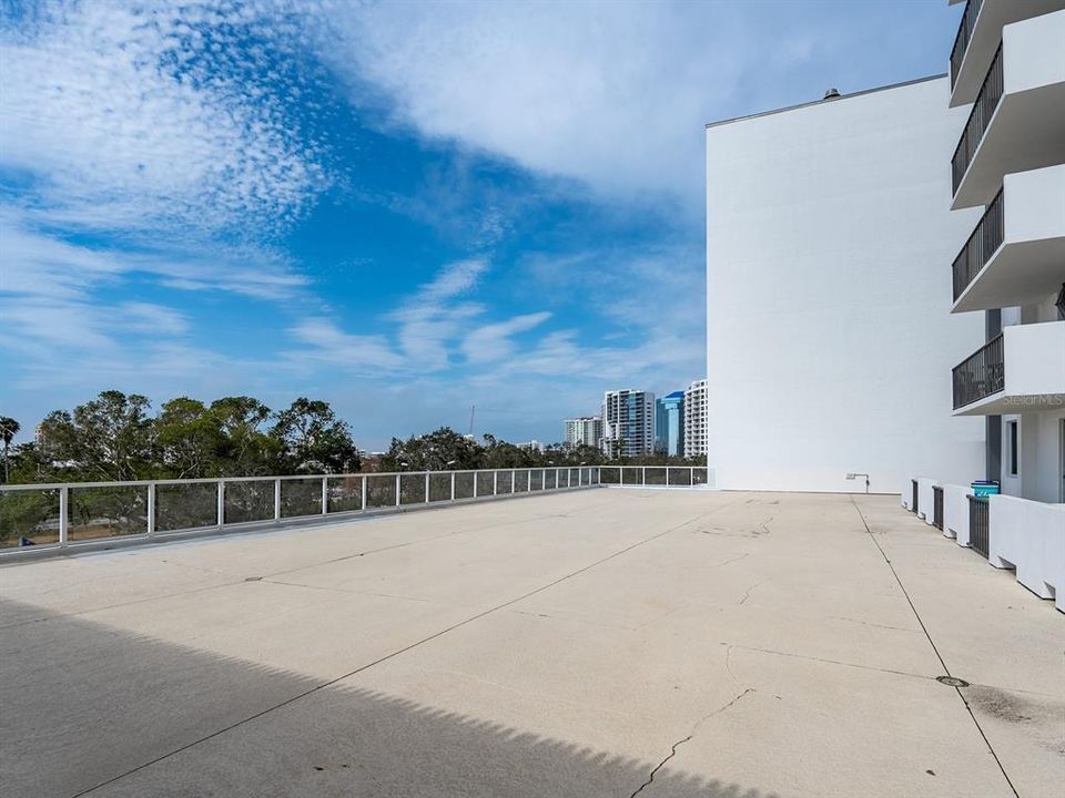 For Rent: $3,500 (2 beds, 2 baths, 1200 Square Feet)