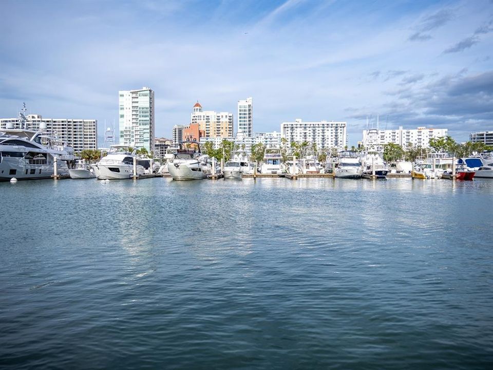 For Rent: $3,500 (2 beds, 2 baths, 1200 Square Feet)