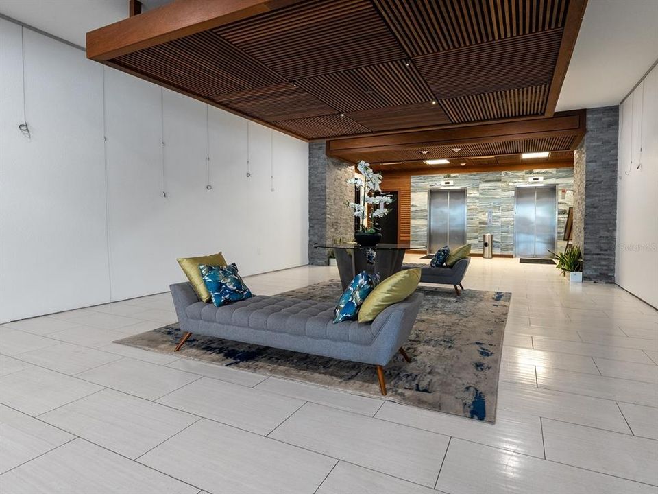 For Rent: $3,500 (2 beds, 2 baths, 1200 Square Feet)