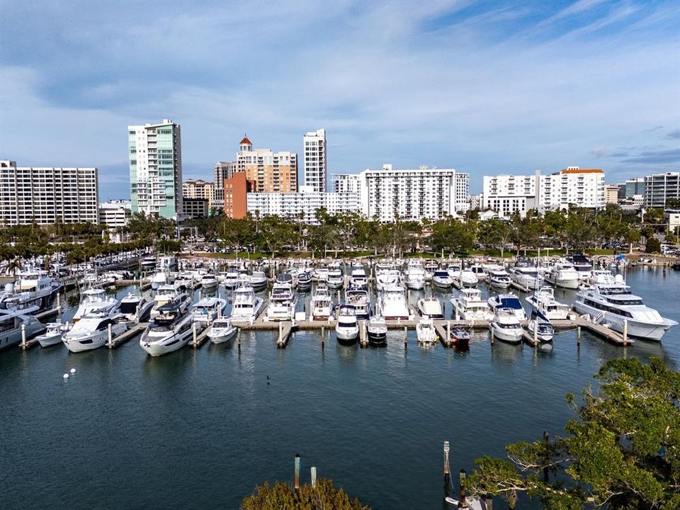 For Rent: $3,500 (2 beds, 2 baths, 1200 Square Feet)