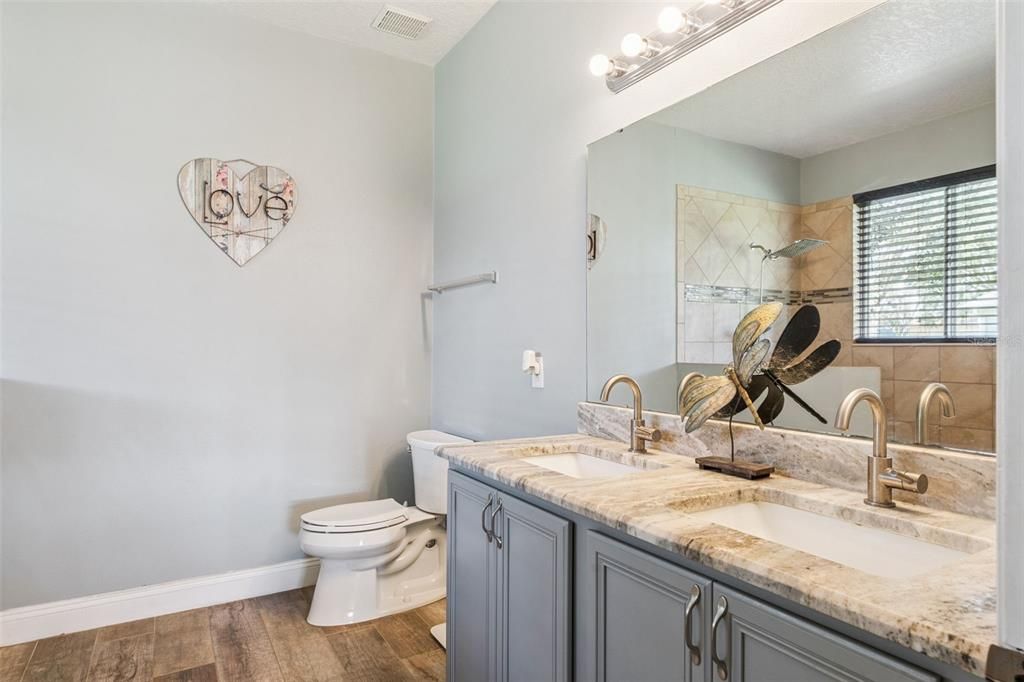 待售: $525,000 (4 贝兹, 2 浴室, 2773 平方英尺)