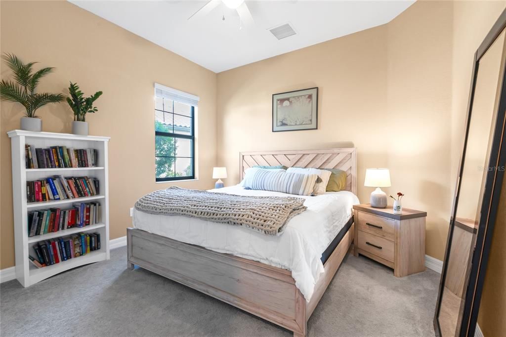 En Venta: $840,000 (4 camas, 2 baños, 2236 Pies cuadrados)