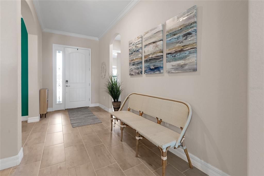 En Venta: $840,000 (4 camas, 2 baños, 2236 Pies cuadrados)