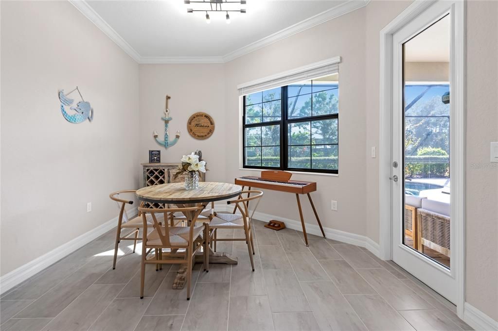 En Venta: $840,000 (4 camas, 2 baños, 2236 Pies cuadrados)