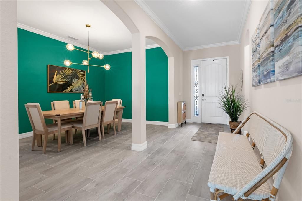 En Venta: $840,000 (4 camas, 2 baños, 2236 Pies cuadrados)