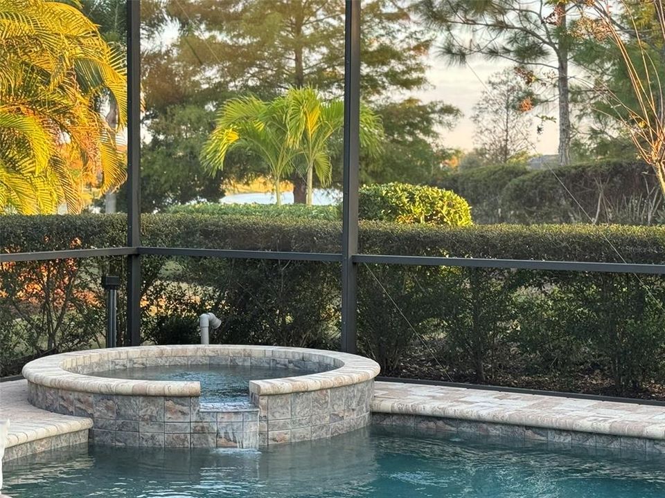 En Venta: $840,000 (4 camas, 2 baños, 2236 Pies cuadrados)