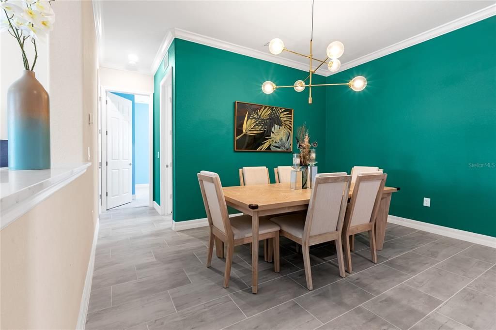 En Venta: $840,000 (4 camas, 2 baños, 2236 Pies cuadrados)