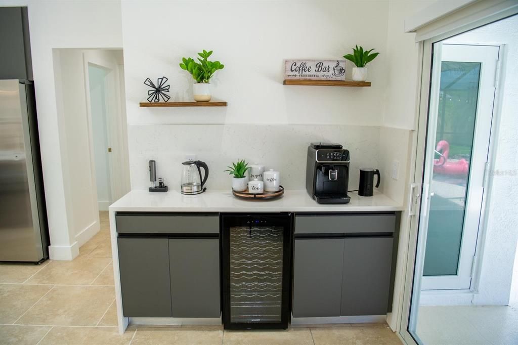 En Renta: $4,200 (3 camas, 2 baños, 2020 Pies cuadrados)