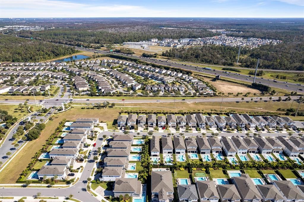 En Venta: $749,900 (6 camas, 6 baños, 3317 Pies cuadrados)