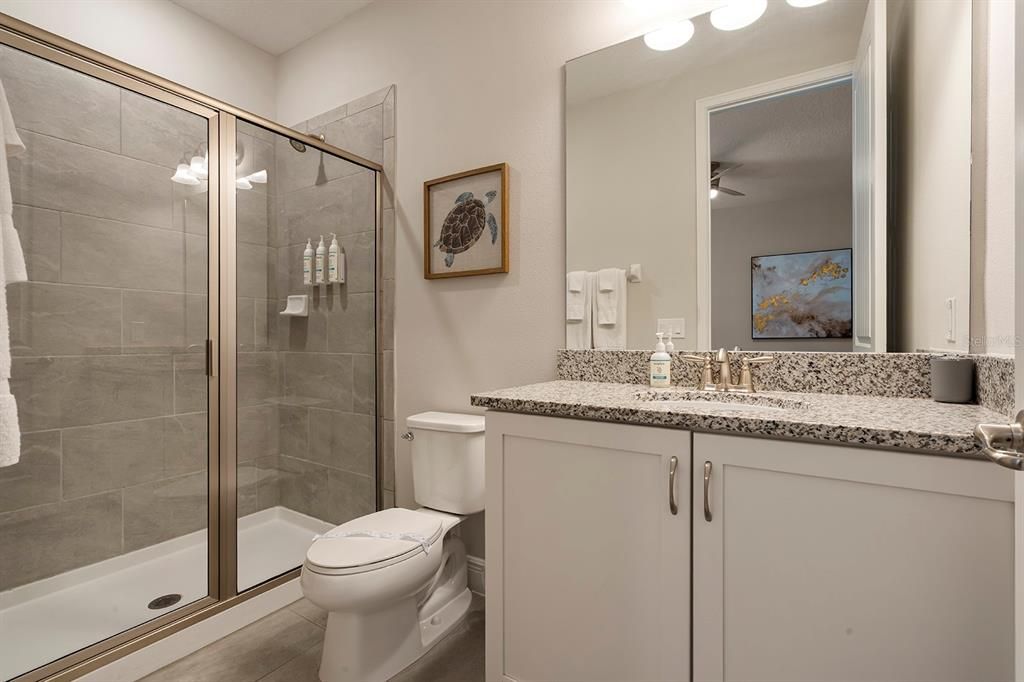 En Venta: $749,900 (6 camas, 6 baños, 3317 Pies cuadrados)