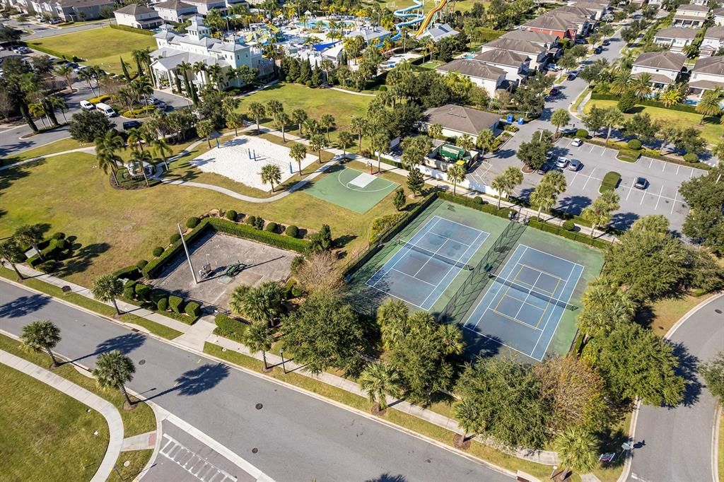 En Venta: $749,900 (6 camas, 6 baños, 3317 Pies cuadrados)