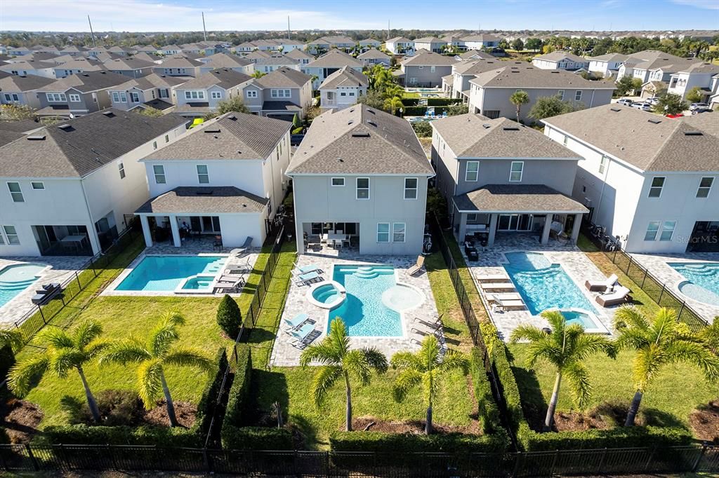 En Venta: $749,900 (6 camas, 6 baños, 3317 Pies cuadrados)