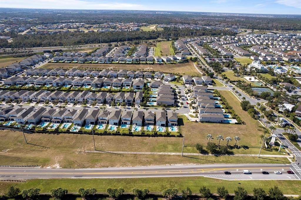 En Venta: $749,900 (6 camas, 6 baños, 3317 Pies cuadrados)