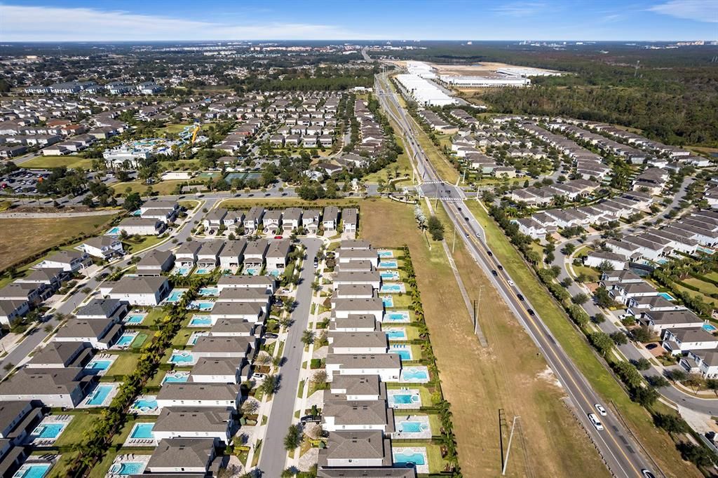 En Venta: $749,900 (6 camas, 6 baños, 3317 Pies cuadrados)