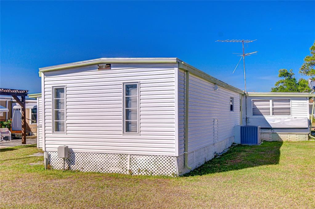 En Venta: $89,900 (2 camas, 1 baños, 824 Pies cuadrados)