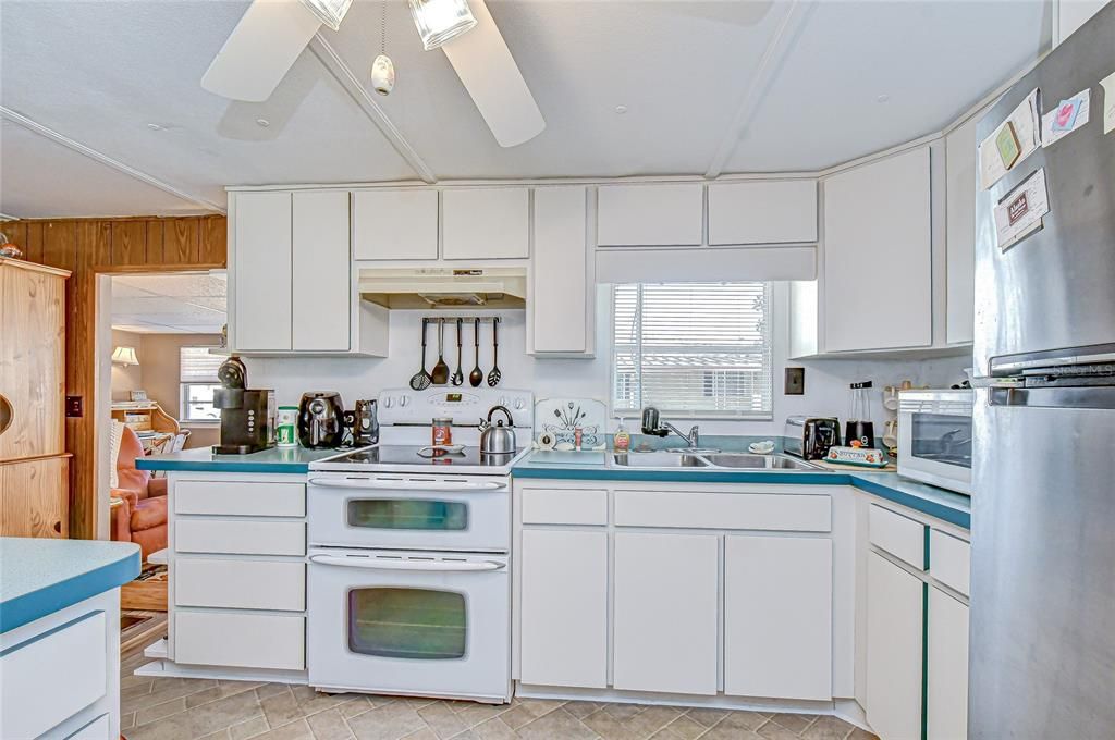 En Venta: $89,900 (2 camas, 1 baños, 824 Pies cuadrados)