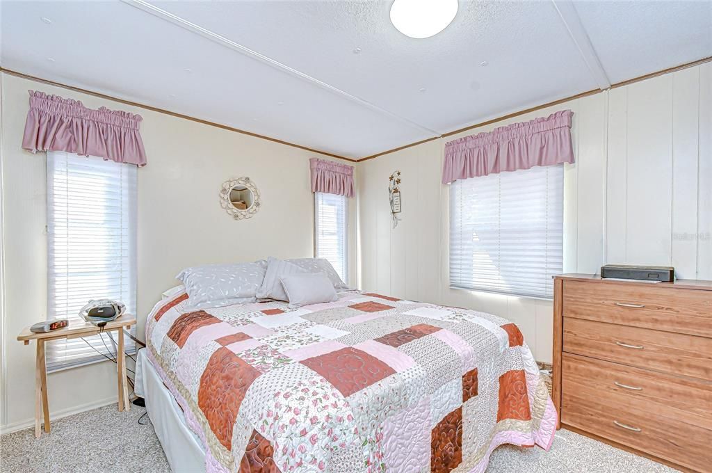 En Venta: $89,900 (2 camas, 1 baños, 824 Pies cuadrados)