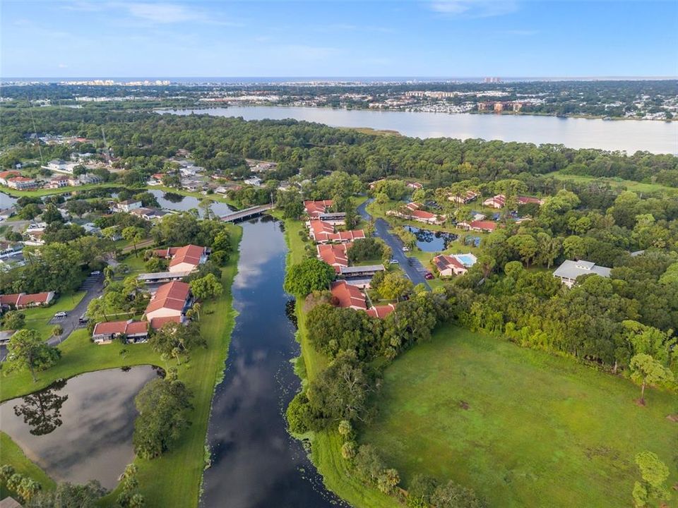 For Sale: $199,900 (1 beds, 1 baths, 740 Square Feet)