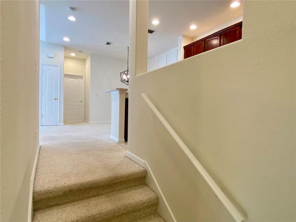 出租: $2,300 (2 贝兹, 2 浴室, 1225 平方英尺)