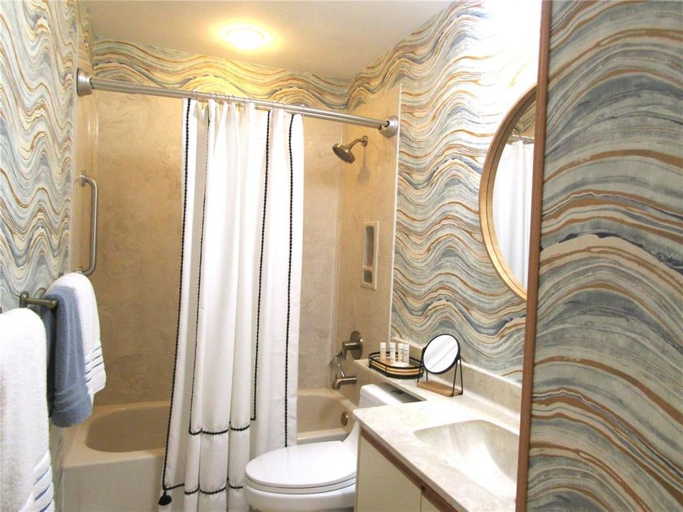 For Rent: $3,300 (1 beds, 1 baths, 616 Square Feet)