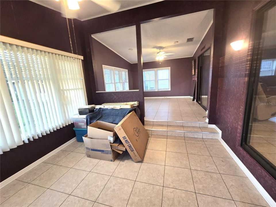 На продажу: $195,000 (2 спален, 2 ванн, 1768 Квадратных фут)