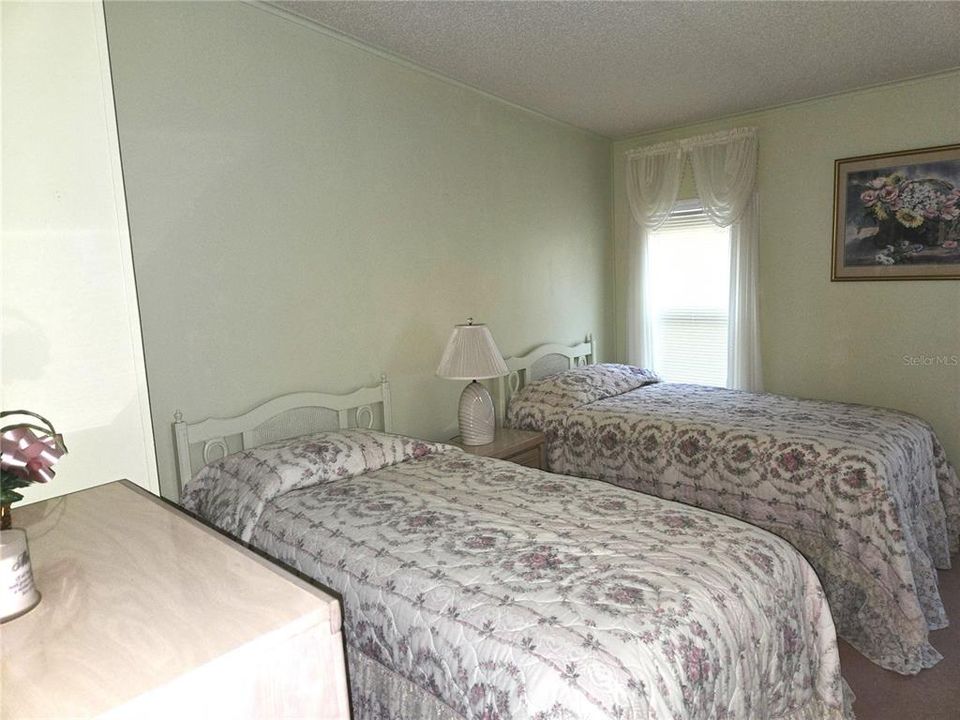 На продажу: $195,000 (2 спален, 2 ванн, 1768 Квадратных фут)