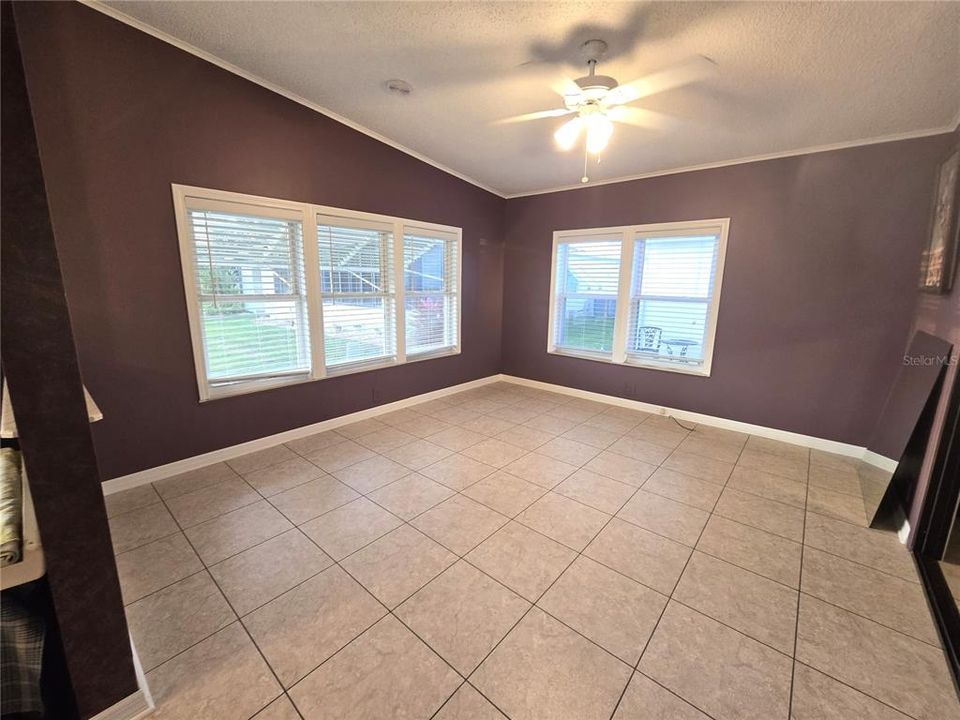 На продажу: $195,000 (2 спален, 2 ванн, 1768 Квадратных фут)