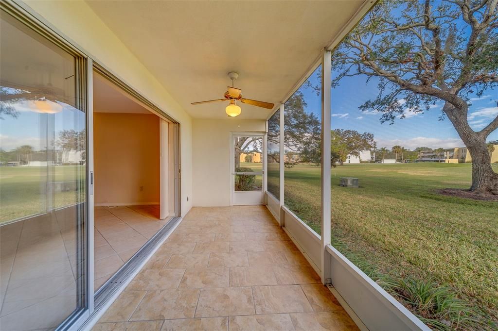 For Rent: $2,100 (2 beds, 2 baths, 1278 Square Feet)