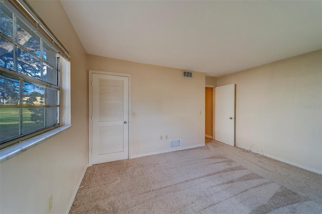 For Rent: $2,100 (2 beds, 2 baths, 1278 Square Feet)