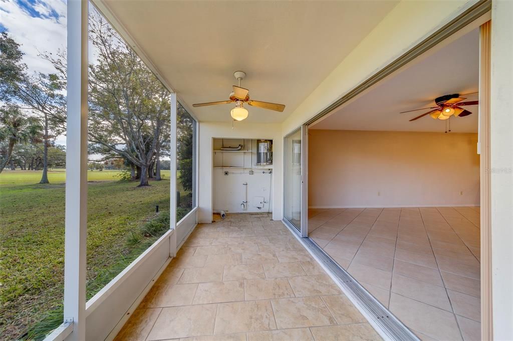 For Rent: $2,100 (2 beds, 2 baths, 1278 Square Feet)