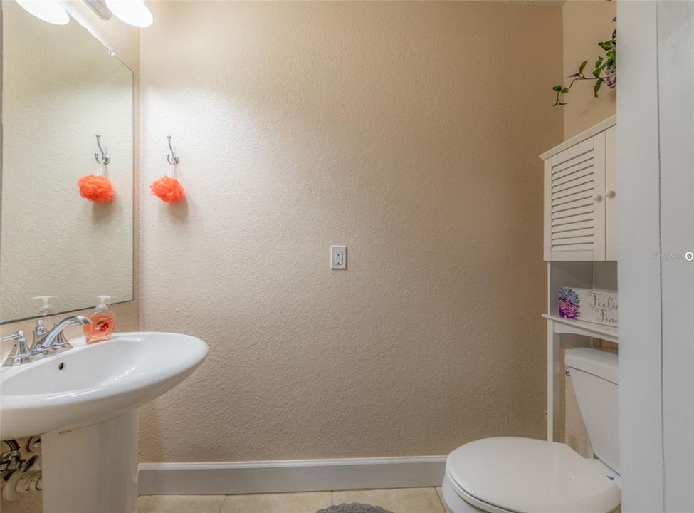 For Sale: $349,000 (3 beds, 2 baths, 1546 Square Feet)