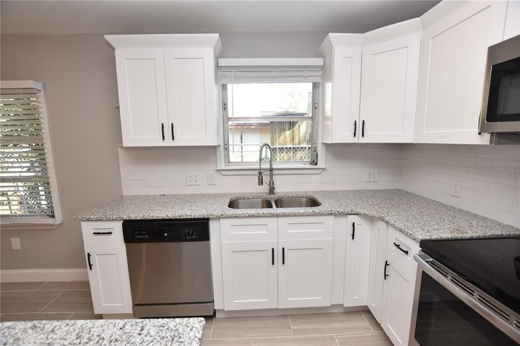 En Renta: $1,740 (2 camas, 1 baños, 990 Pies cuadrados)