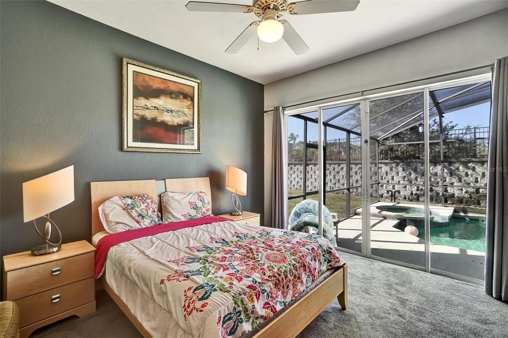 Active With Contract: $410,000 (5 beds, 3 baths, 2494 Square Feet)
