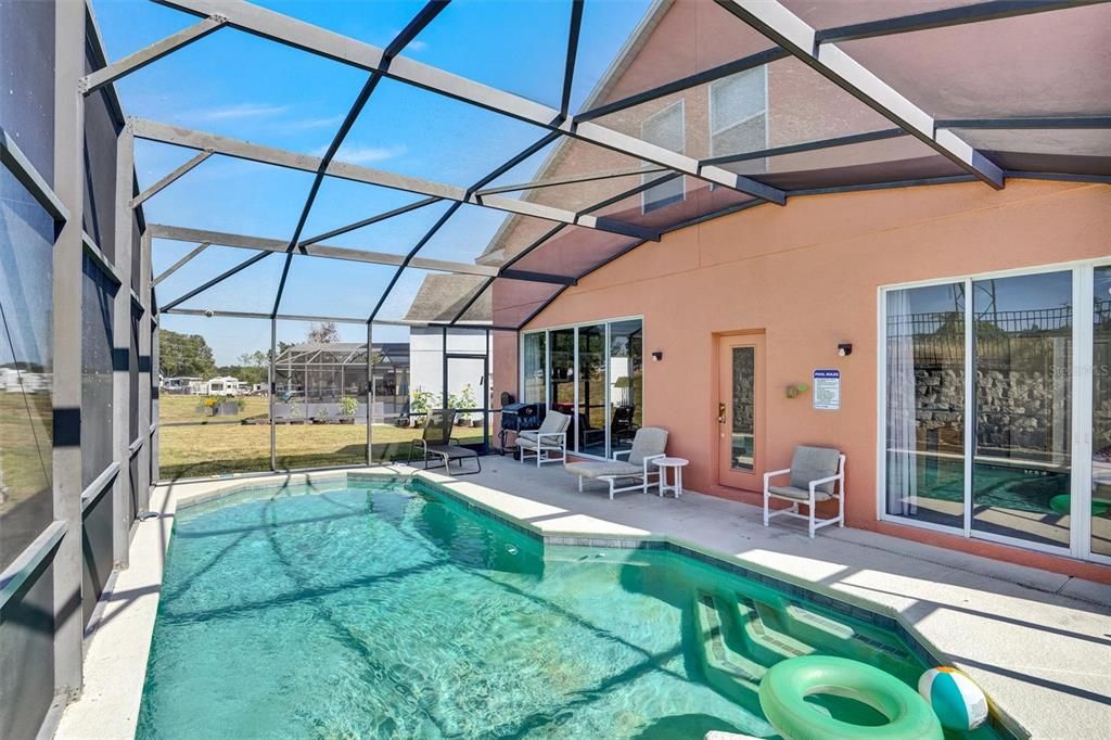 Active With Contract: $410,000 (5 beds, 3 baths, 2494 Square Feet)