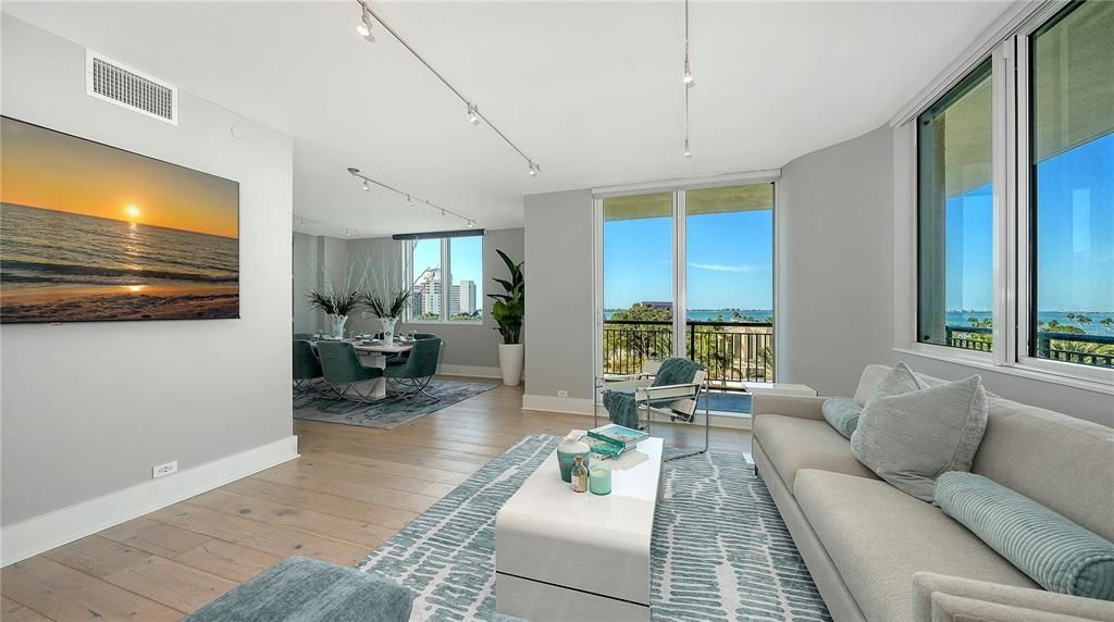 For Sale: $1,795,000 (3 beds, 3 baths, 2981 Square Feet)