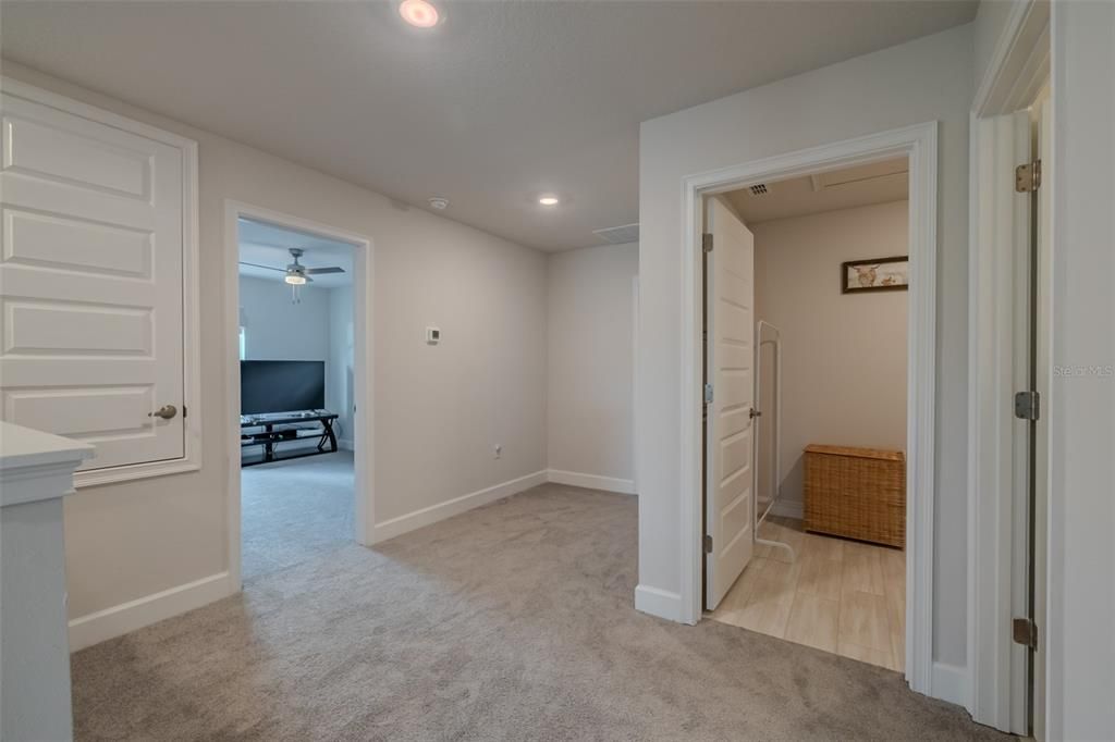 出租: $2,500 (4 贝兹, 3 浴室, 2181 平方英尺)