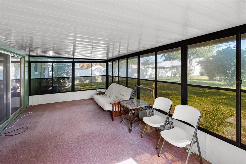 На продажу: $199,000 (2 спален, 2 ванн, 982 Квадратных фут)