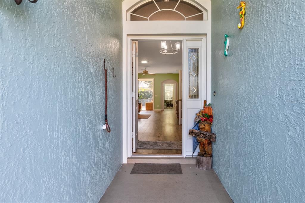 En Venta: $379,000 (3 camas, 2 baños, 1804 Pies cuadrados)