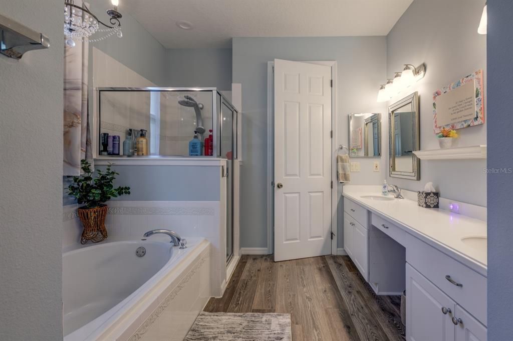 En Venta: $379,000 (3 camas, 2 baños, 1804 Pies cuadrados)