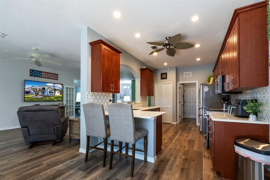 En Venta: $379,000 (3 camas, 2 baños, 1804 Pies cuadrados)