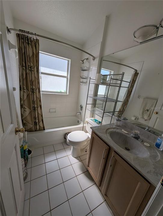 Active With Contract: $339,000 (3 beds, 2 baths, 1699 Square Feet)