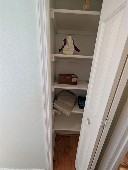 Active With Contract: $339,000 (3 beds, 2 baths, 1699 Square Feet)