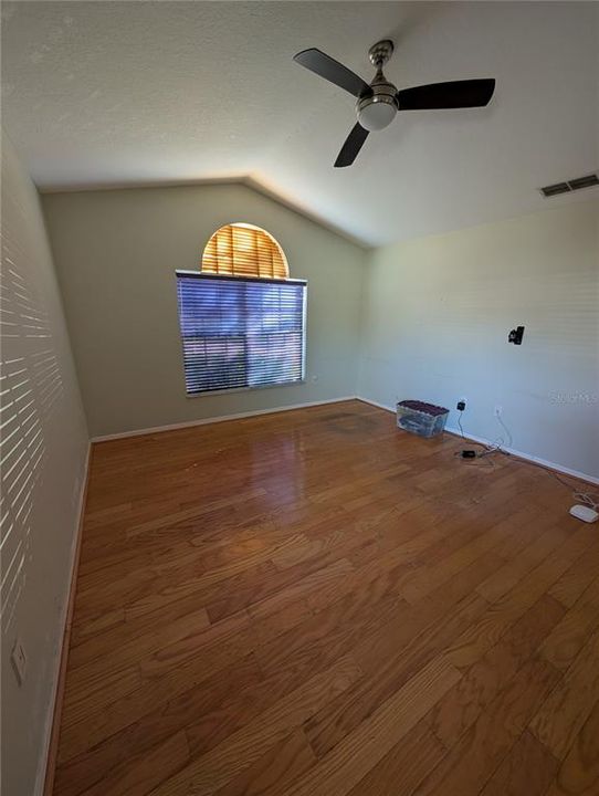 Active With Contract: $339,000 (3 beds, 2 baths, 1699 Square Feet)