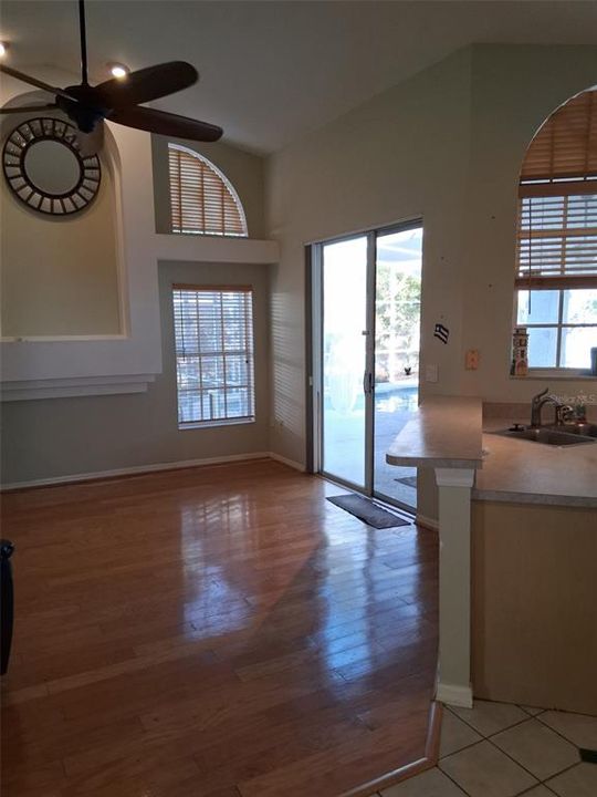 Active With Contract: $339,000 (3 beds, 2 baths, 1699 Square Feet)