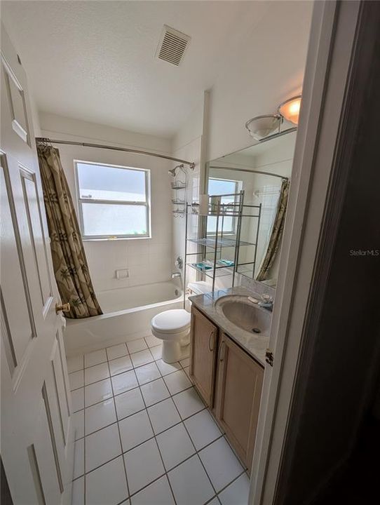 Active With Contract: $339,000 (3 beds, 2 baths, 1699 Square Feet)