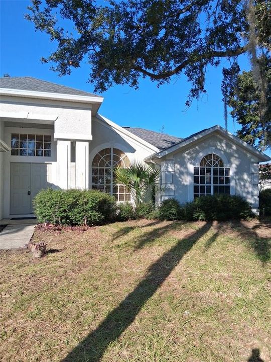 Active With Contract: $339,000 (3 beds, 2 baths, 1699 Square Feet)