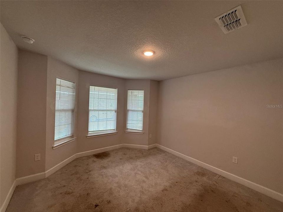 En Venta: $260,000 (3 camas, 2 baños, 1515 Pies cuadrados)