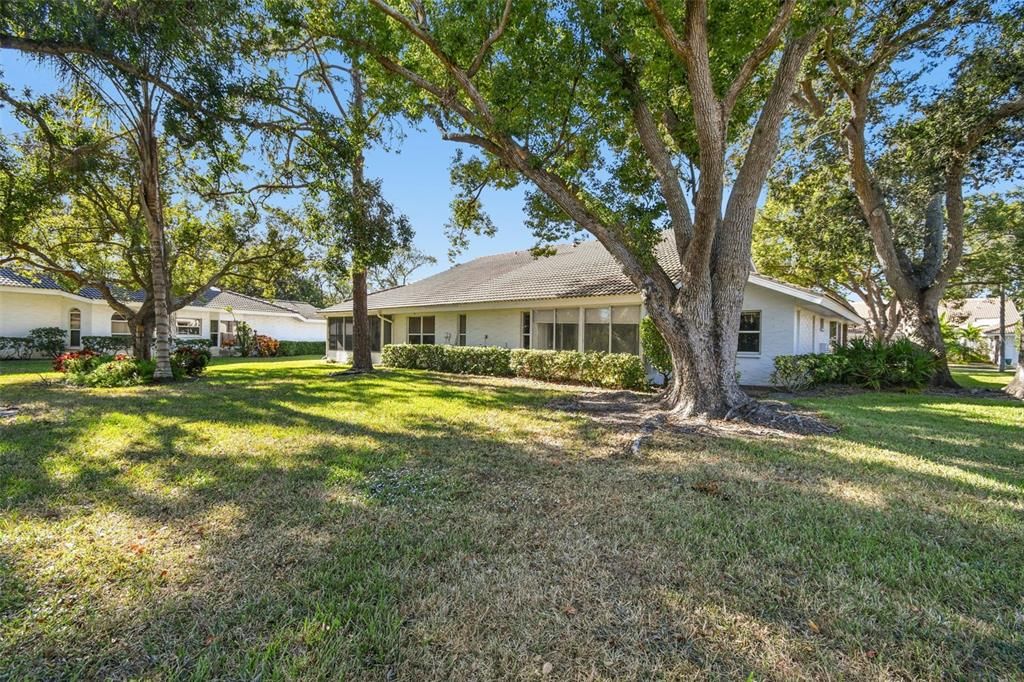 На продажу: $350,000 (2 спален, 2 ванн, 1456 Квадратных фут)