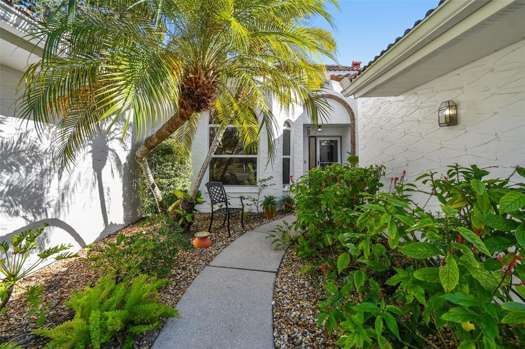 На продажу: $350,000 (2 спален, 2 ванн, 1456 Квадратных фут)