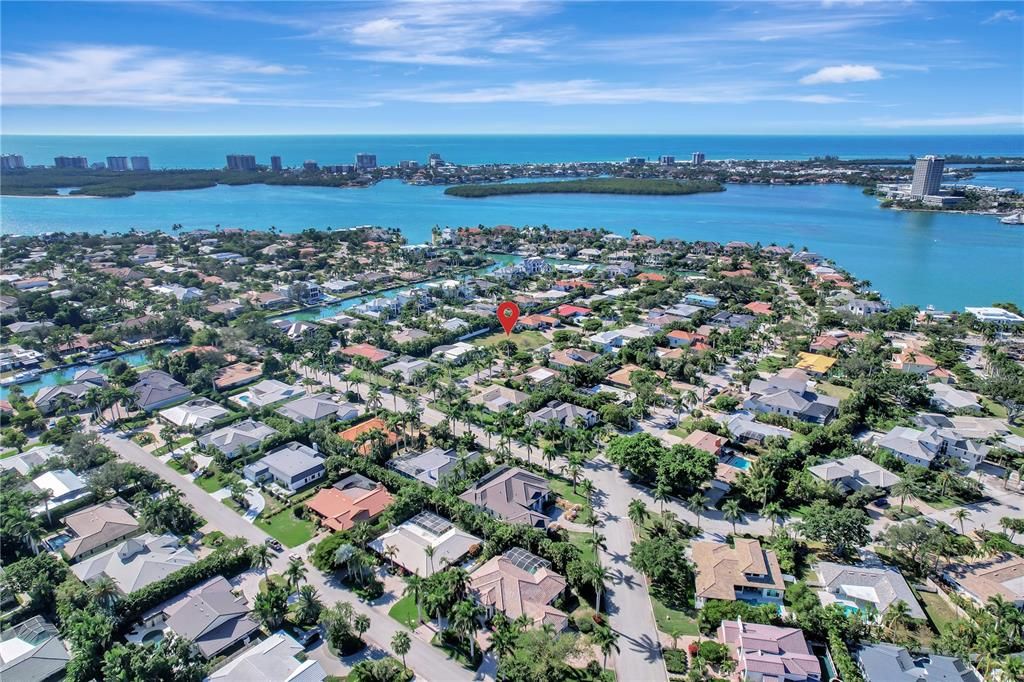 For Sale: $1,849,000 (0.30 acres)